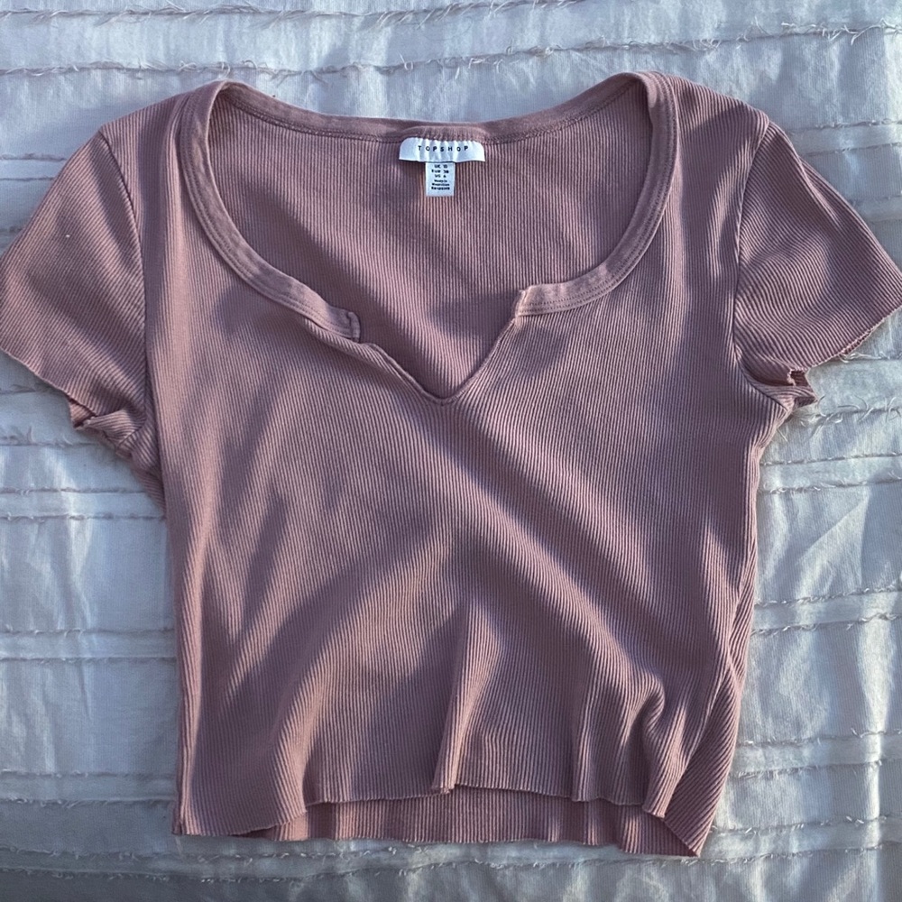 top shop magenta crop top 🧞‍♀️